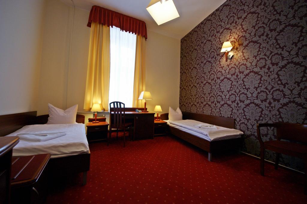 سووبسك Hotel Staromiejski الغرفة الصورة